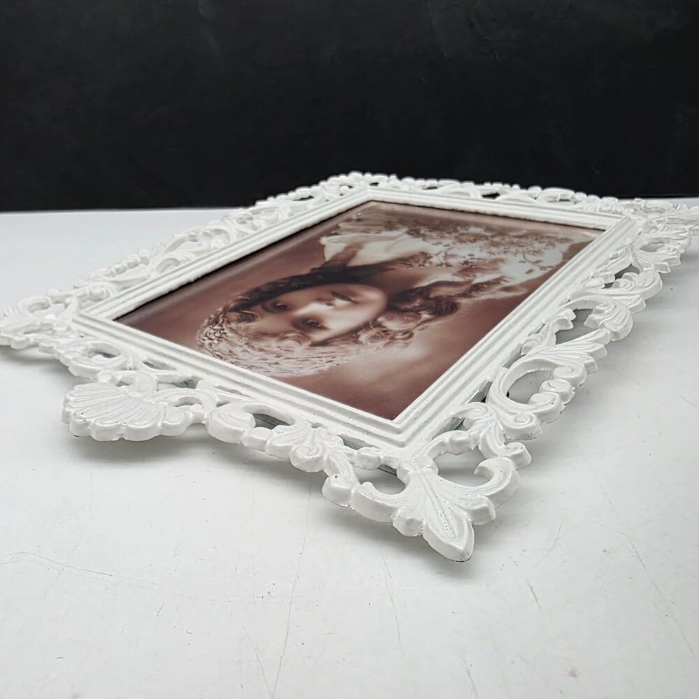 Vintage White Painted Metal Ornate Photo Frame Victorian Style 5x7 Inches - Picture 8 of 11